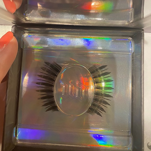 💕 2/$20 - UD Urban Lash 2x Pairs - BNIB - Picture 4 of 9